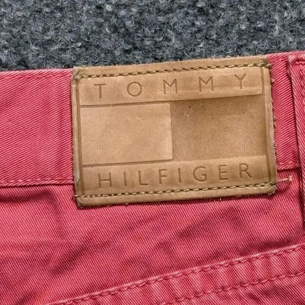 Tommy Hilfiger Shorts Womens 10 Red Pink Twill Chino Classic Fit Casual Summer